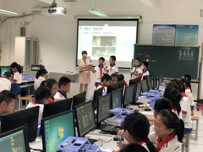 創客教育進課堂--記廈門市小學信息技術教研活動