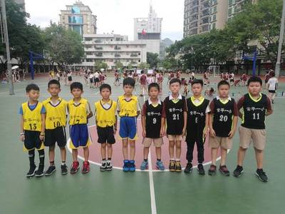 2018年常平第一小學班級籃球賽報道