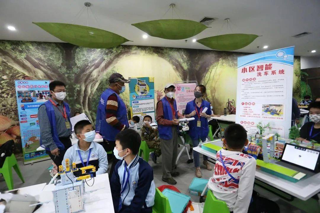 第二屆廈門市中小學人工智能嘉年華活動順利舉行!酷炫現場直擊→