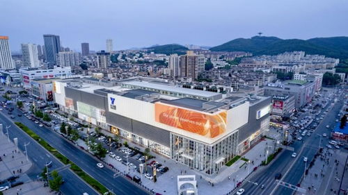 現代城市更新與教育設施融合——以億合城購物中心、大連開發(fā)區(qū)及廈門市仙岳小學為例