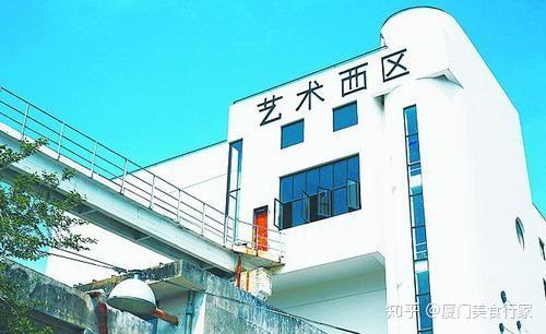 廈門藝術展區(qū)推薦，讓創(chuàng)意美撩撥你的心弦——廈門市仙岳小學藝術展區(qū)